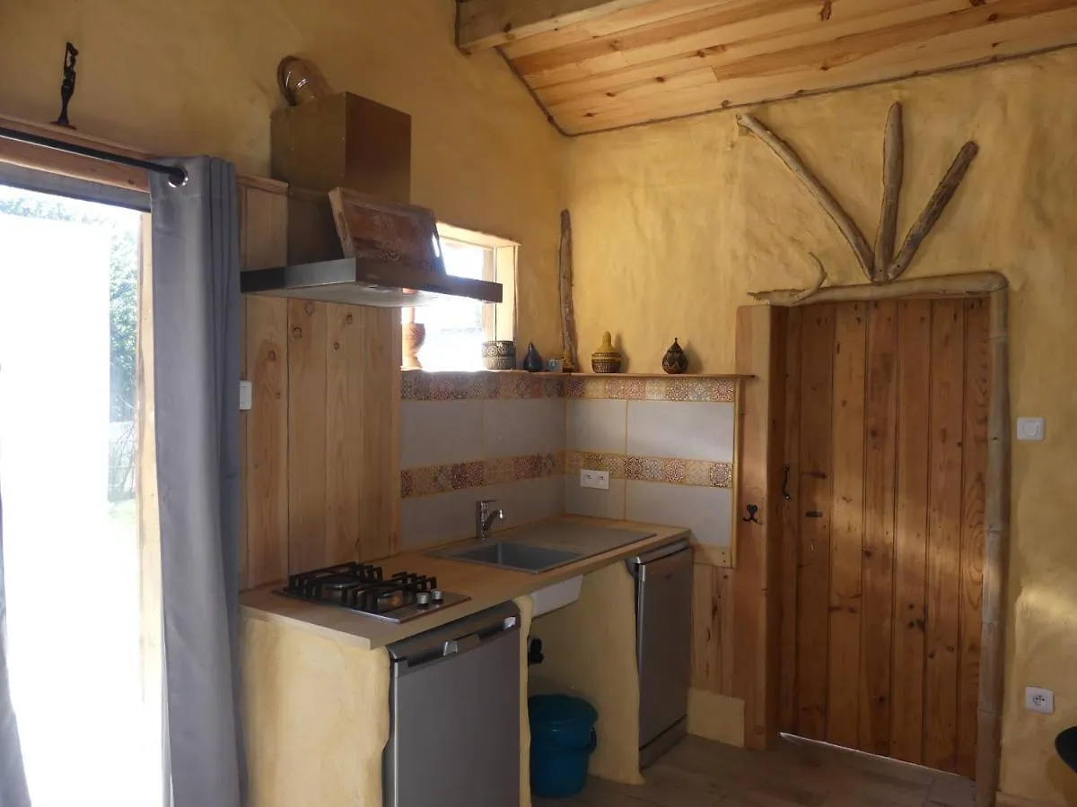 Gite Unique Et Piscine Privative Dans Un Ecrin De Verdure Calmont  0*, Calmont (Haute-Garonne)